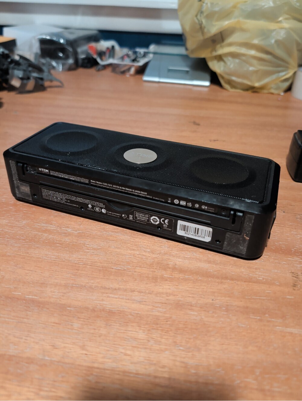 TDK Life on Record Trek Max A33 Black Wireless Bluetooth Weatherproof Speaker - Picture 5 of 5